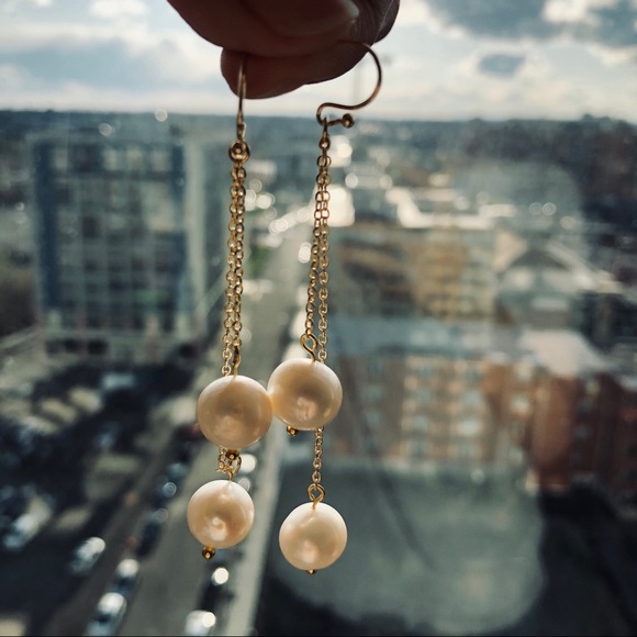 Pearl earrings - Picture 2 of 4